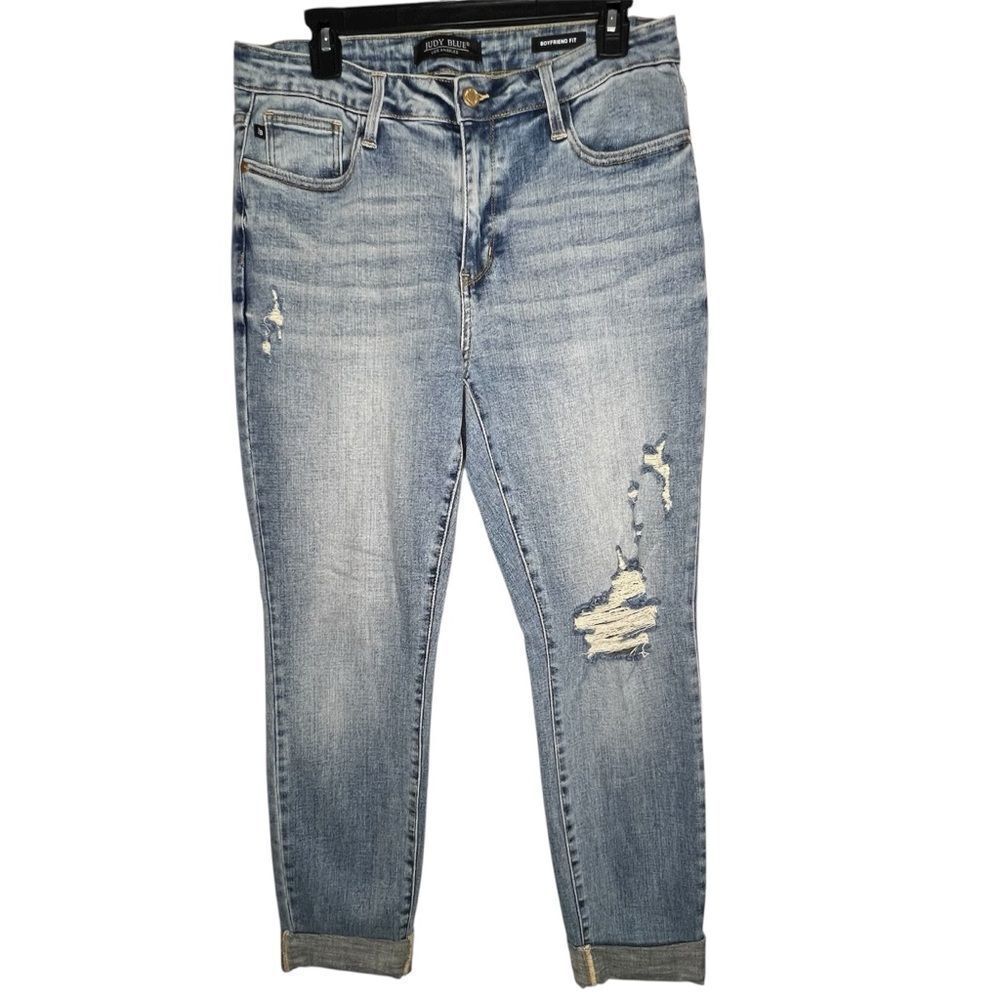 Judy Blue Boyfriend Fit Light Blue Acid Wash Distressed Women’s Jeans Sz 13/31
